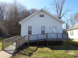 152 17th Ave, East Moline, IL 61244