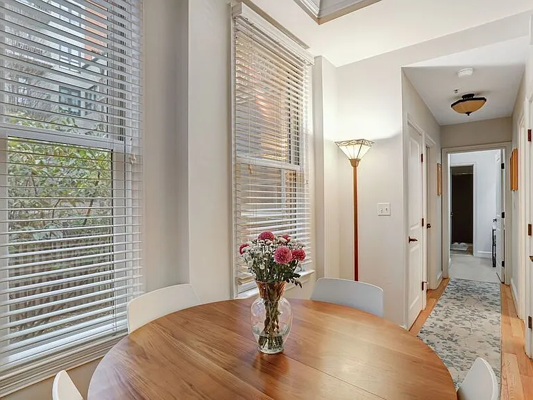 1323 Clifton St NW #13 — Photo 12
