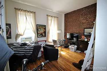 Rented by City Connections Realty