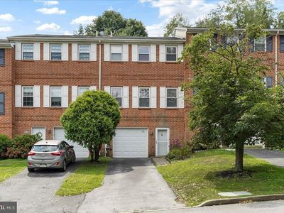 1572 S Coventry Ln, West Chester, PA, 19382