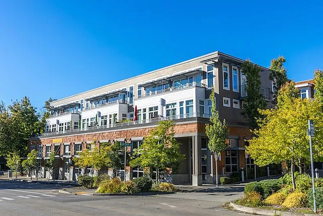 105 Harbor Square Loop NE #G02 — Photo 1