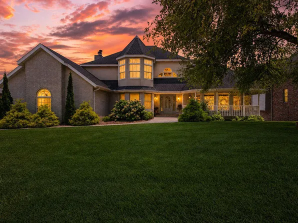 4211 Greenbriar Drive, Nixa, MO 65714
