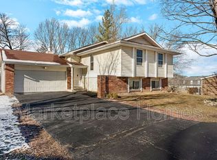14537 Greencastle Dr, Chesterfield, MO 63017