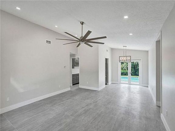 2nd image of 11627 SW 50th St