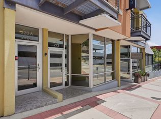 220 E College Ave #B, Tallahassee, FL 32301