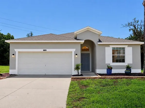 5708 Rutherford Rd, Mount Dora, FL 32757