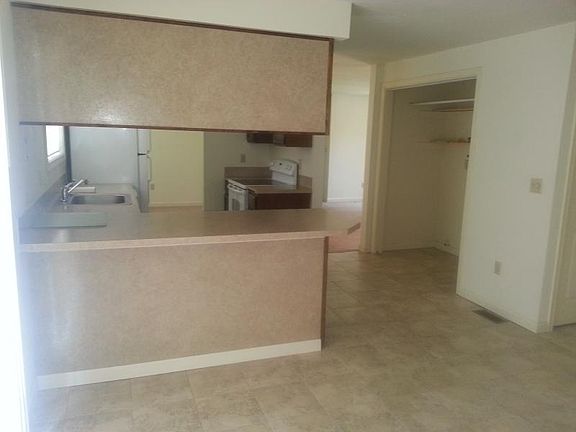 5th image of 1511 4th St