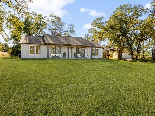 4482 Collton Ln, Franklin, TX 77856