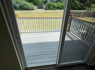1402 S 95th St, Tacoma, WA 98444
