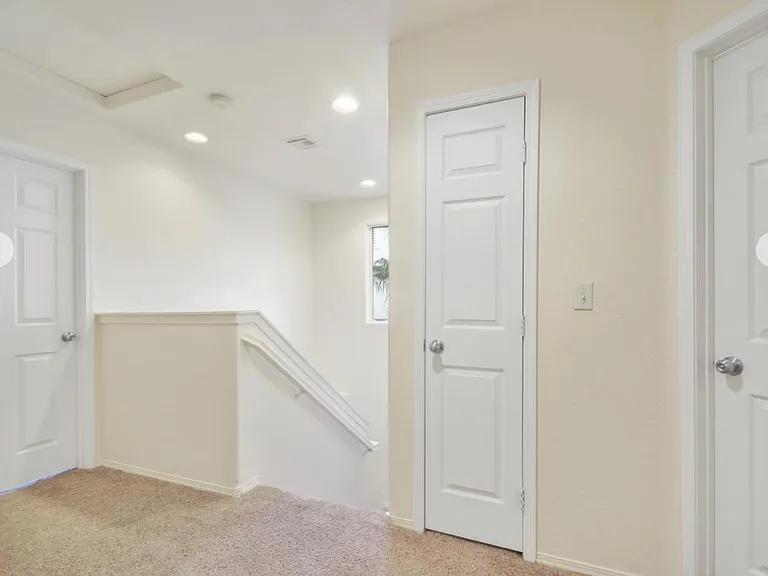 3825 Bayamon St — Photo 12