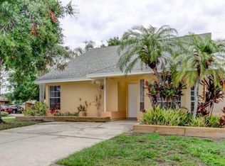 8627 Cottonway Ln, Tampa, FL 33635