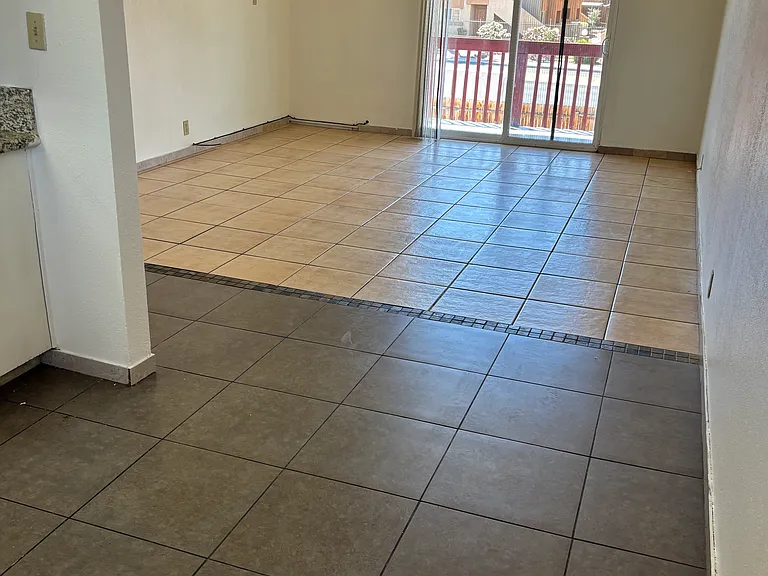 1004 N Jones Blvd #C — Photo 3