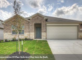 315 Bluetick Trl, Seguin, TX 78155