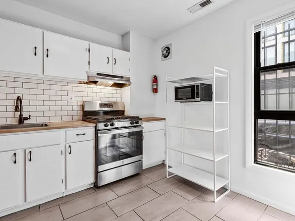 1345 Riggs St NW, Washington, DC 20009