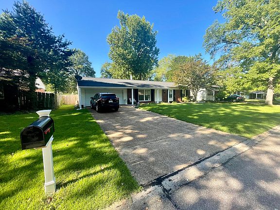 2nd image of 1430 Jaywood Dr