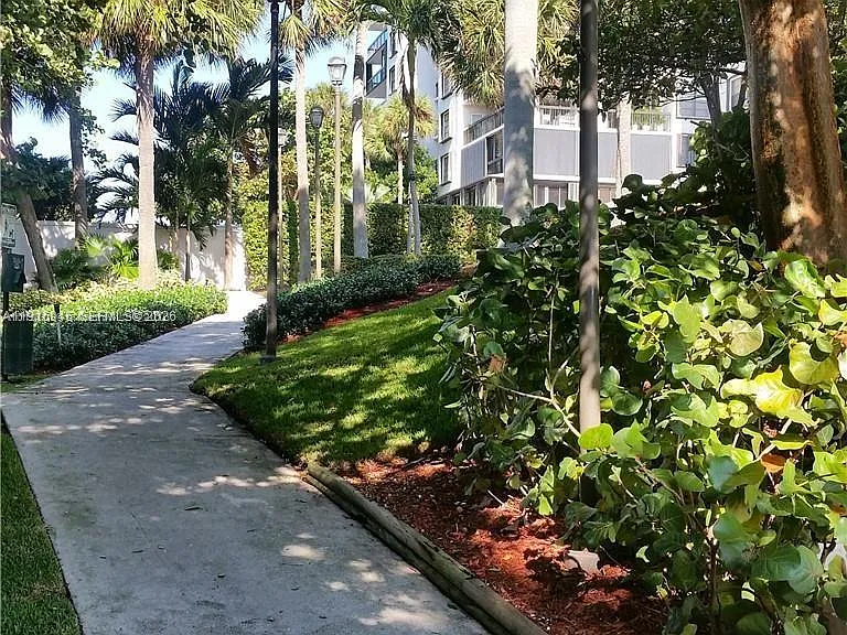 2333 Brickell Ave #2215 — Photo 36