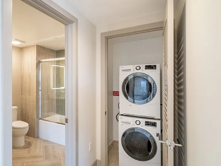 Century Prime Apartments — Photo 7