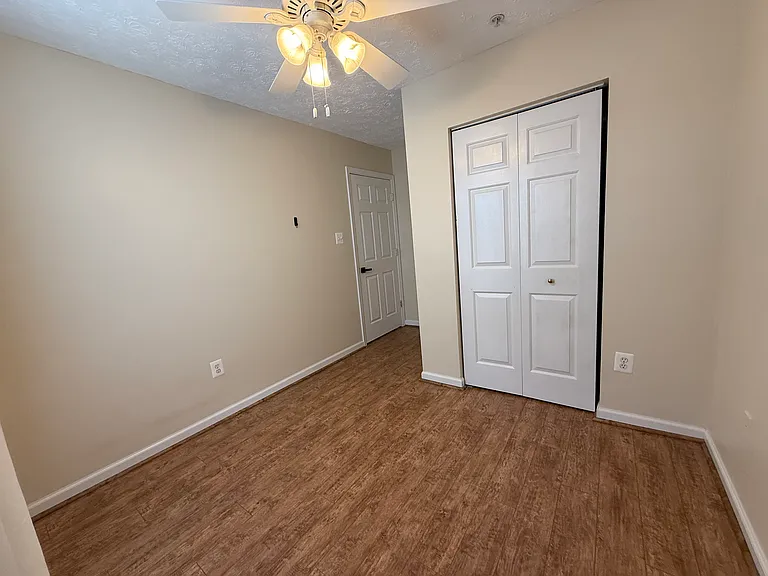 1097 Jeanett Way — Photo 29