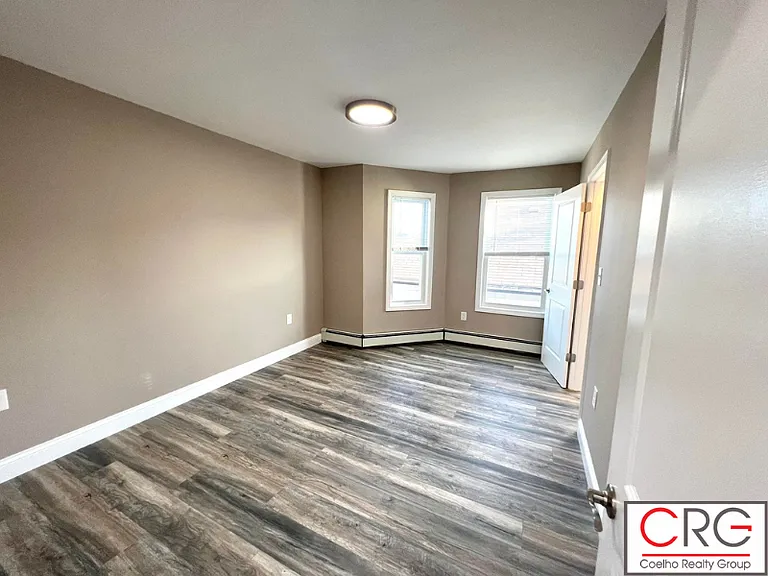14 Vermont Ave #3 — Photo 21