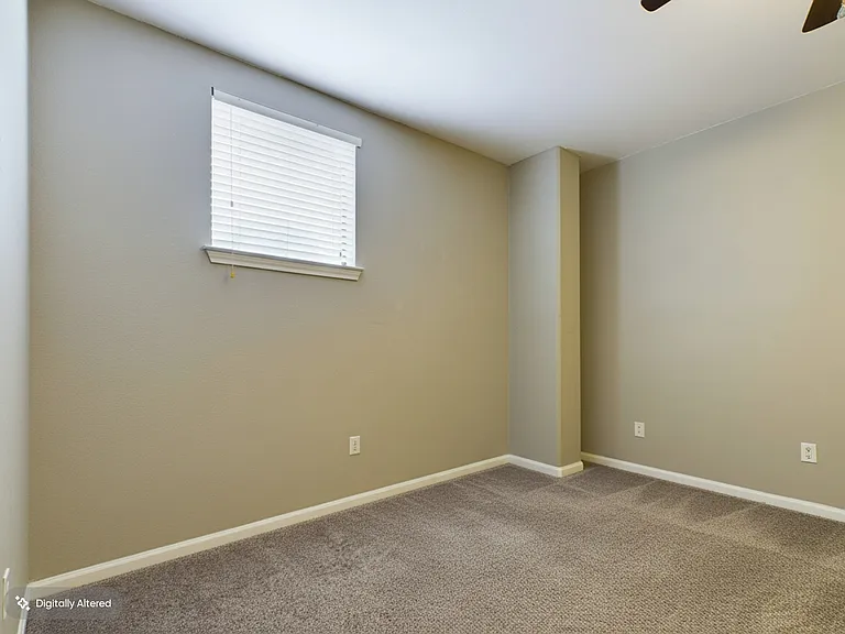 2502 Leon St #100 — Photo 7