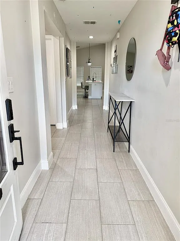 3 bed, 2.0 bath, 1595 sqft, $2,650 — Photo 3