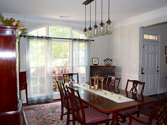 5th image of 115 Hearthstone Ln
