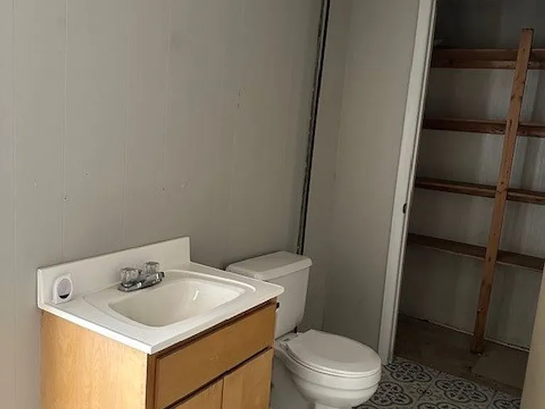 25-29 S Market St #27 — Photo 7