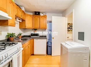 291 Elm St #2T, Cambridge, MA 02139