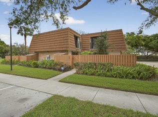 168 Heritage Way, West Palm Beach, FL 33407