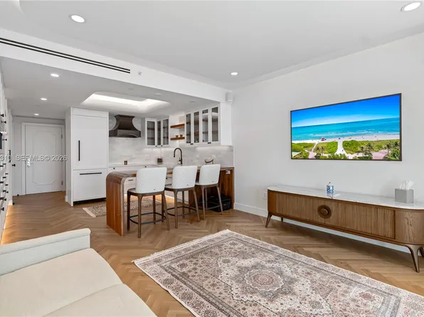 3350 SW 27th Ave APT 1503, Miami, FL 33133