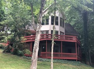 181 Lakeview Ln, Dunmor, KY 42339