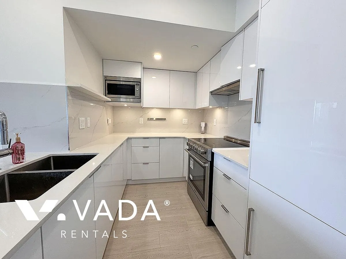 Aura 2 BR APT Rental 504-5399 Joyce St Vancouver: VADA — Photo 4