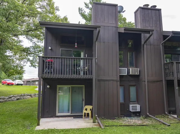 2 Aspen Trl, Wisconsin Dells, WI 53965