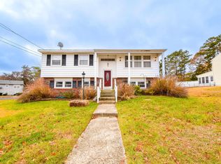 16 Lisbon Ave, Absecon, NJ 08201