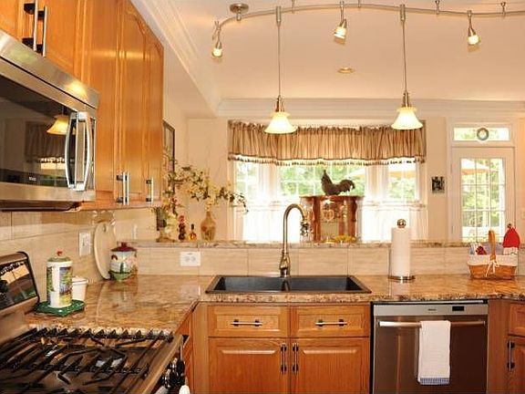Kitchen 3