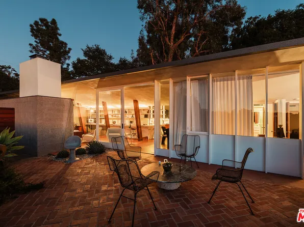 1430 Avon Ter, Los Angeles, CA 90026