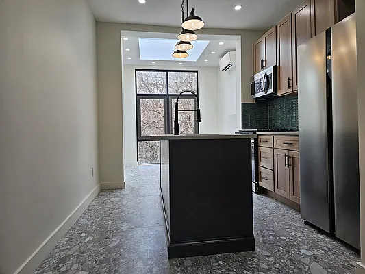 Rented by Heller Organization | media 3