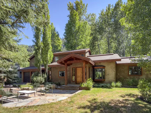 166 Bordeaux St, Ketchum, ID 83340