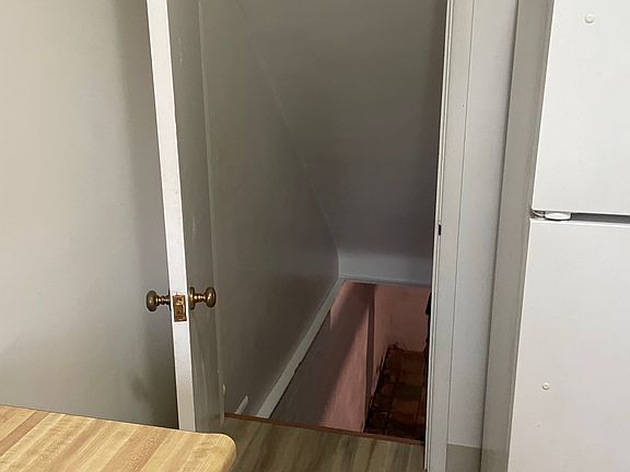 2nd image of 4087 Indianola Ave