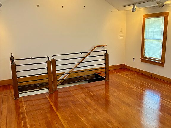 5th image of 67 New South St #2