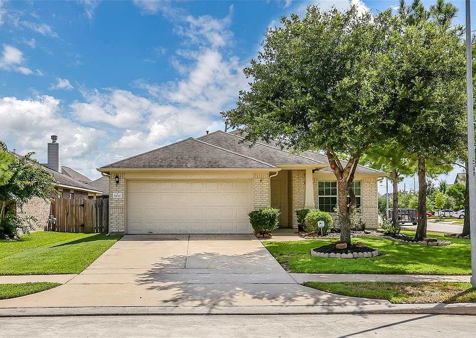 1st image of 9847 Linden Hollow Dr