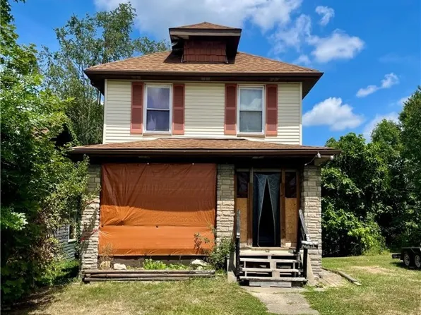 1335 Oak Grove Ave, Steubenville, OH 43952