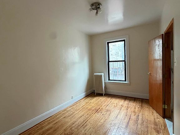 3rd image of 31-39 34th St #3D