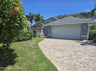 3904 Saint Armens Cir, Melbourne, FL 32934