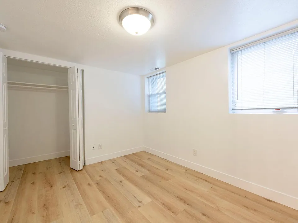 87 C St
