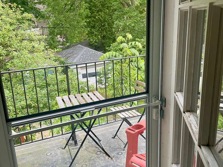 1338 Morrison St #2 — Photo 8