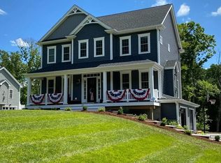 671 County St, Seekonk, MA 02771
