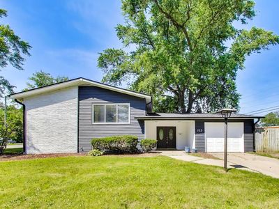123 Boulder Hill Pass, Montgomery, IL, 60538