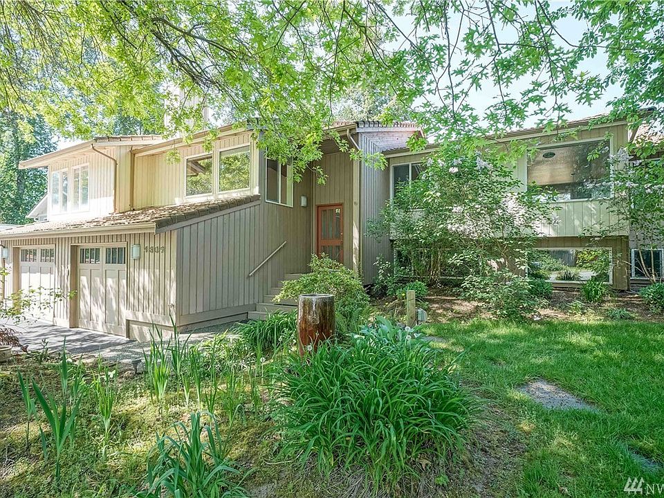 1st image of 4809 129th Pl NE