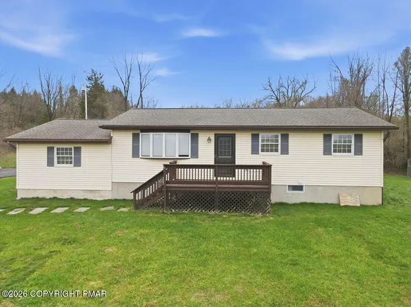5682 Cherry Valley Rd, Saylorsburg, PA 18353